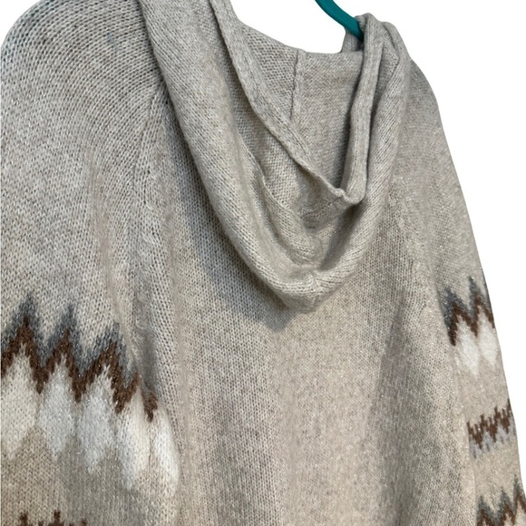 Evri Hooded Gray Sweater Plus Size Size 0X - Picture 7 of 11